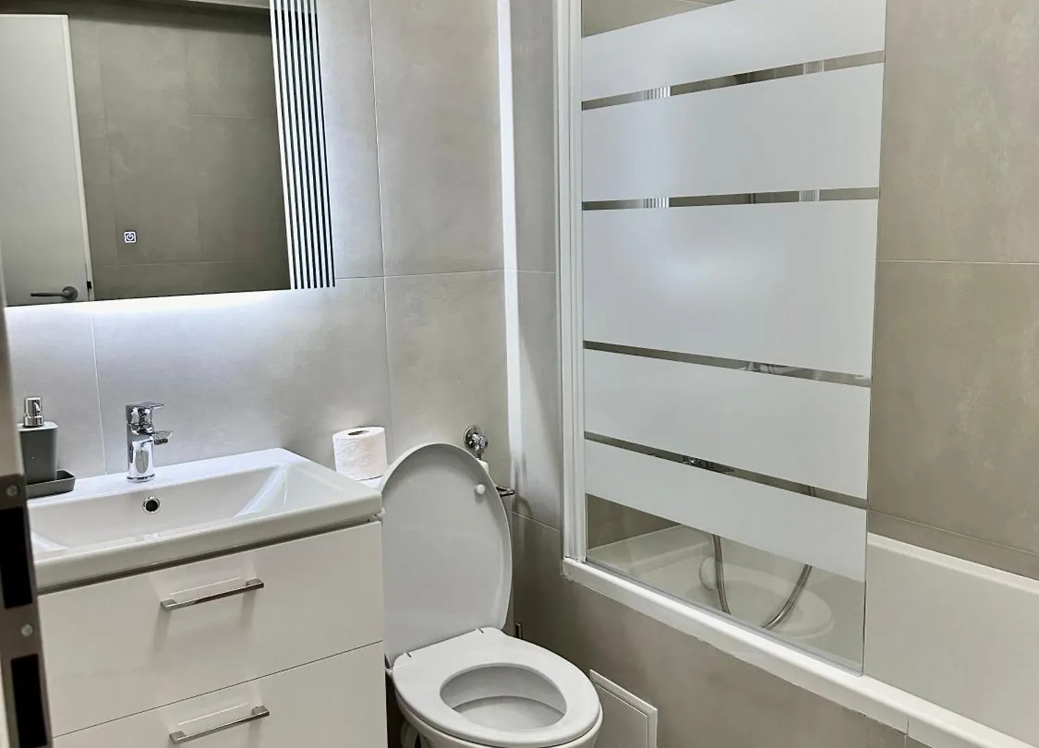 Apartament Alex Mnl Lux Appartment- Free Parking Bucureşti